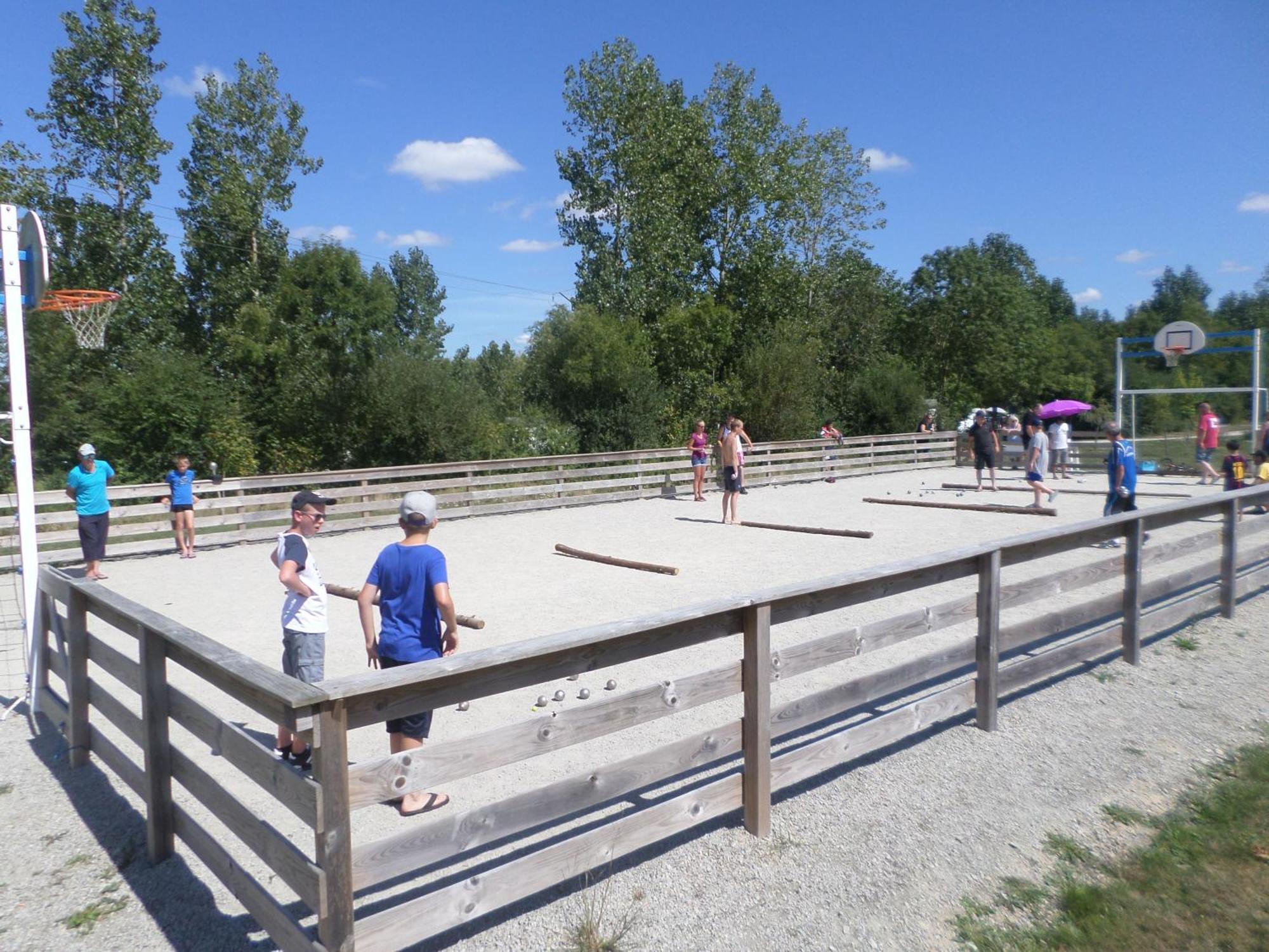 Camping Aubigny-Les Clouzeaux Aubigny  Exteriér fotografie